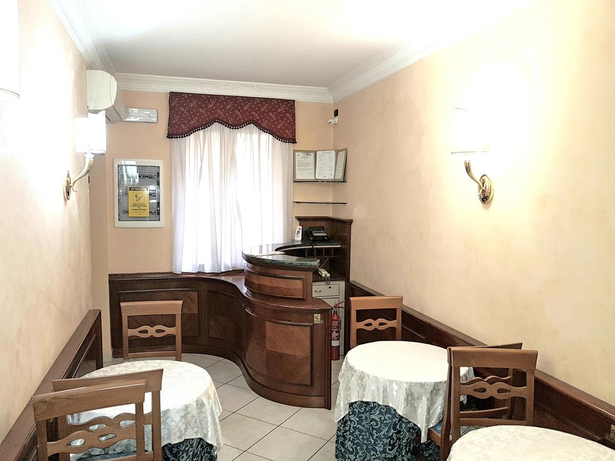 Guest House Galaxy Rome Extérieur photo