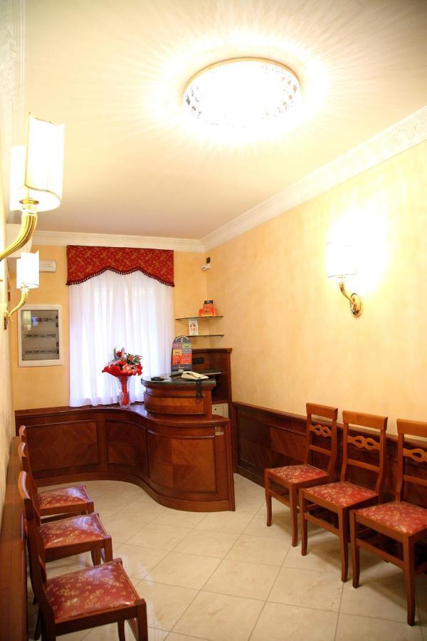 Guest House Galaxy Rome Extérieur photo